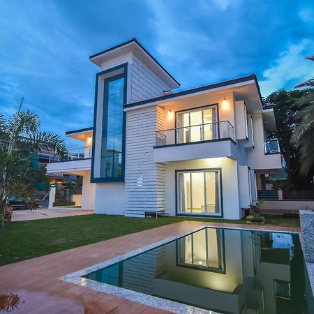 Royal Paradise Villa Lonavala Εξωτερικό φωτογραφία