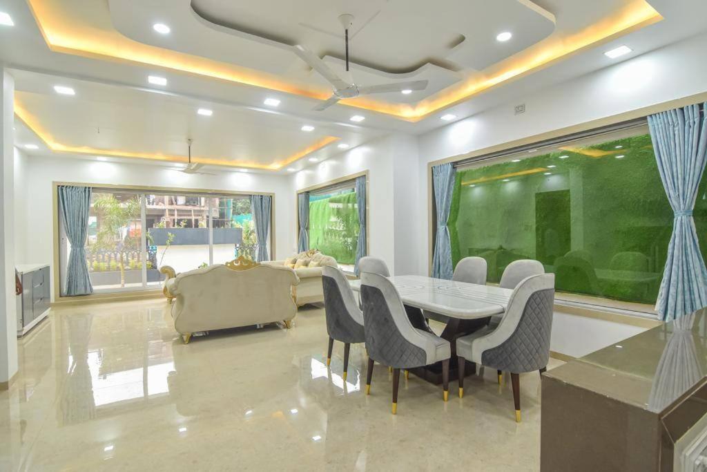 Royal Paradise Villa Lonavala Εξωτερικό φωτογραφία